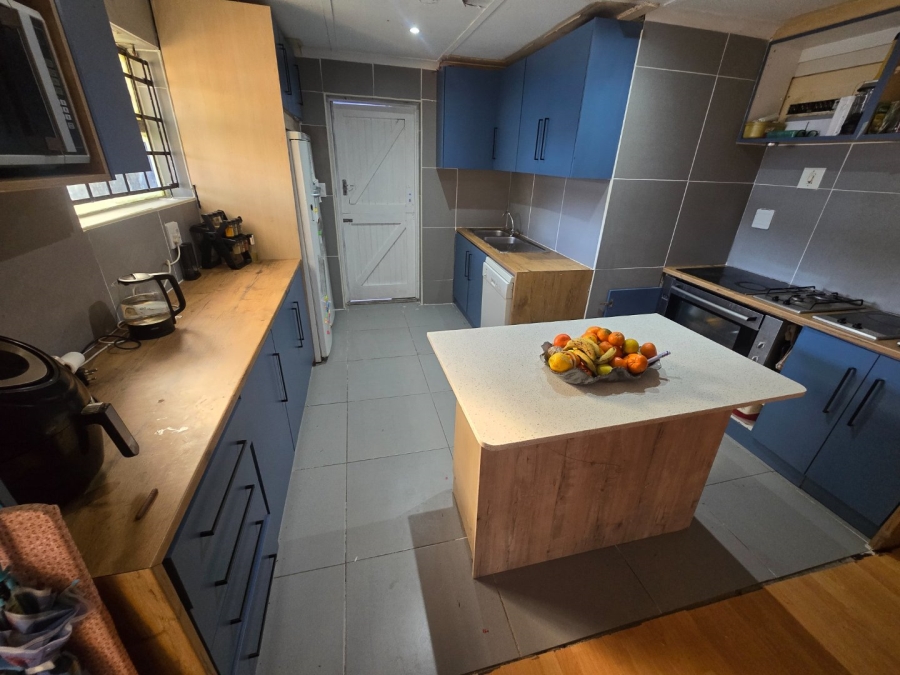 3 Bedroom Property for Sale in Portlands Western Cape